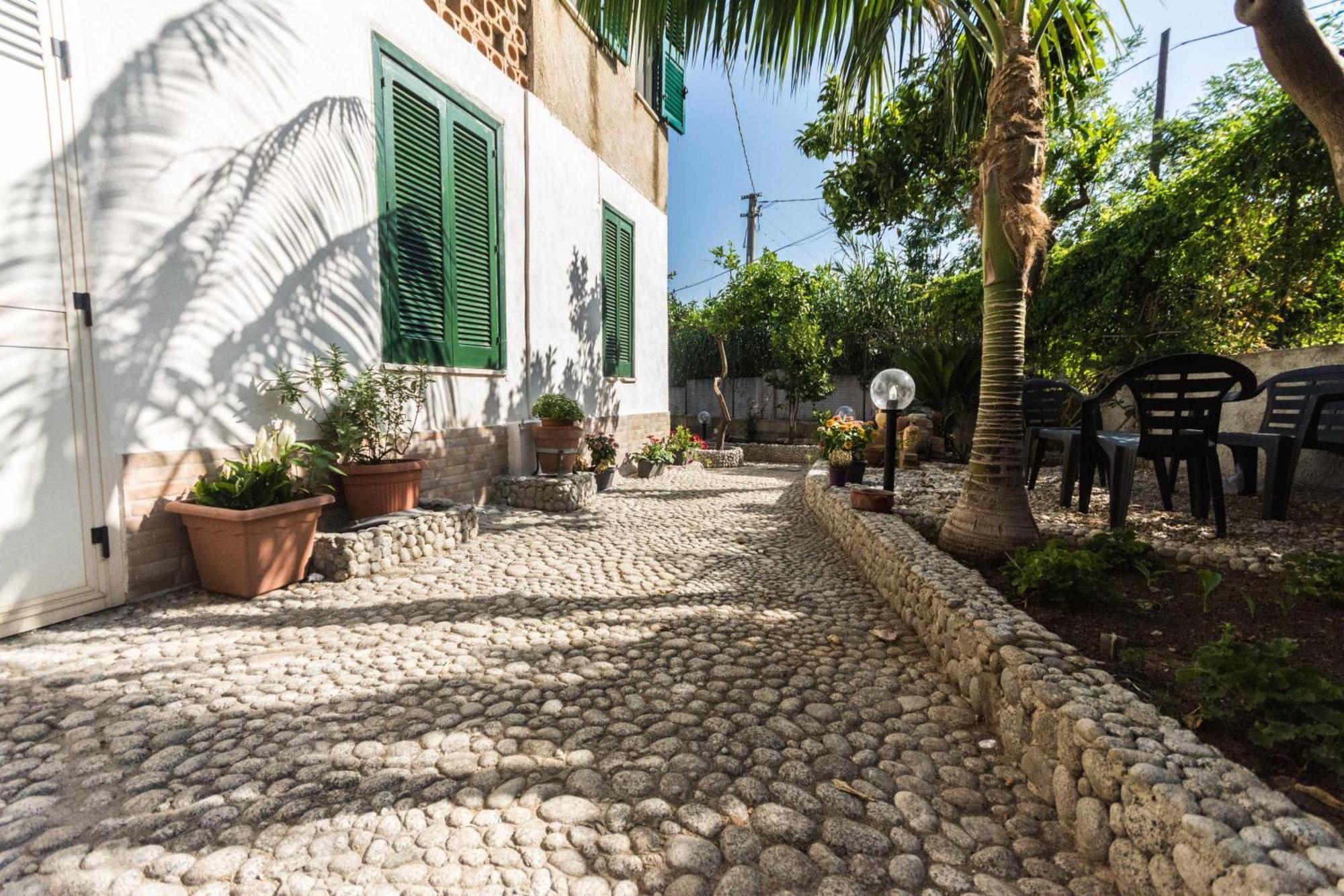 Ferienwohnung Residenza I Gechi Tropea Exterior foto